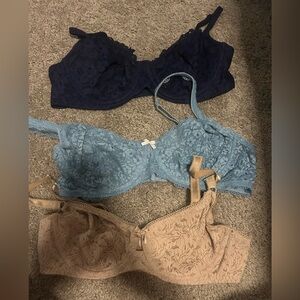 3 lace bras size 38C